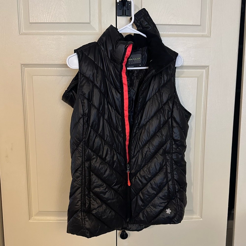 Tek Gear Women's Shiny Black Pink Hooded Medium Insulated Puffer Winter Vest
